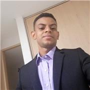 Profesor en filosofía, y en religión